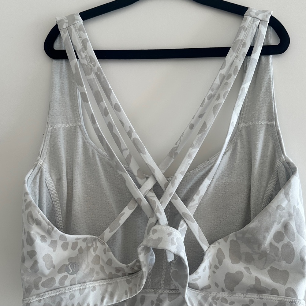 Lululemon Matching Cheetah Set - image 4